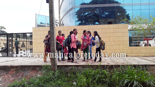 	Mahesh college